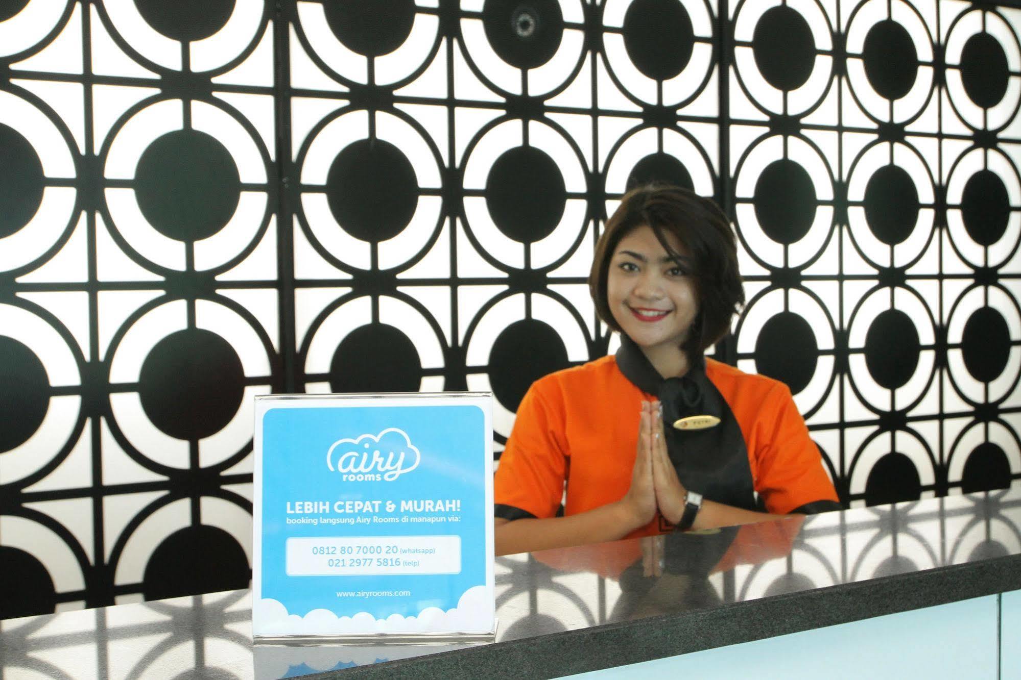 Airy Waru Pondok Maspion Sidoarjo Hotel Exterior foto