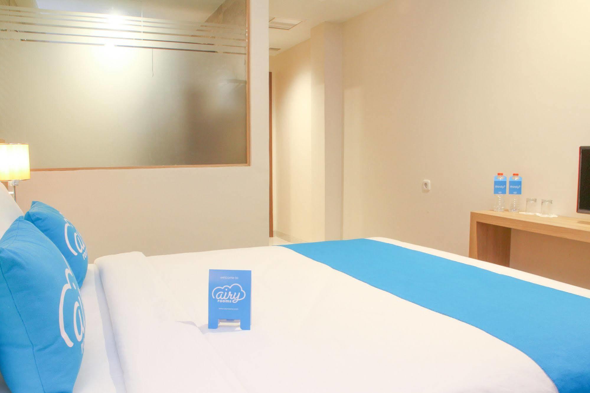 Airy Waru Pondok Maspion Sidoarjo Hotel Exterior foto